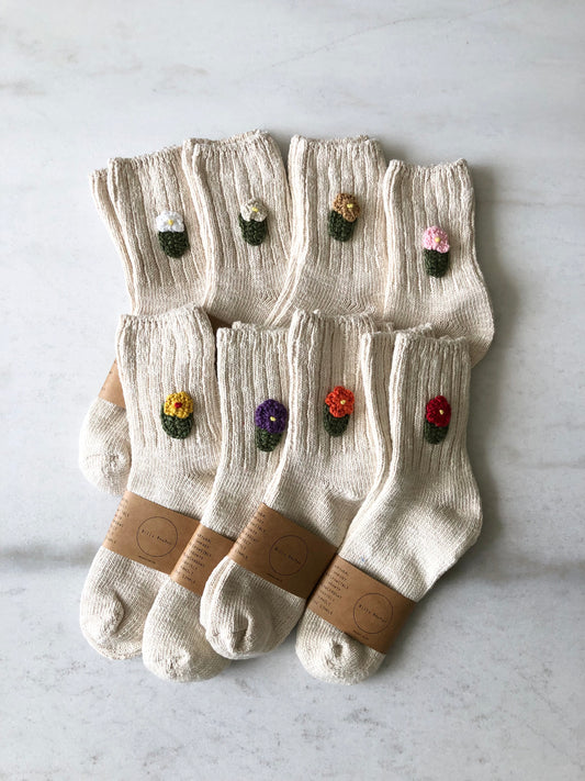 CROCHET CAMELLIA SOCKS