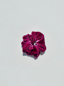 VELVET SCRUNCHIES - bright