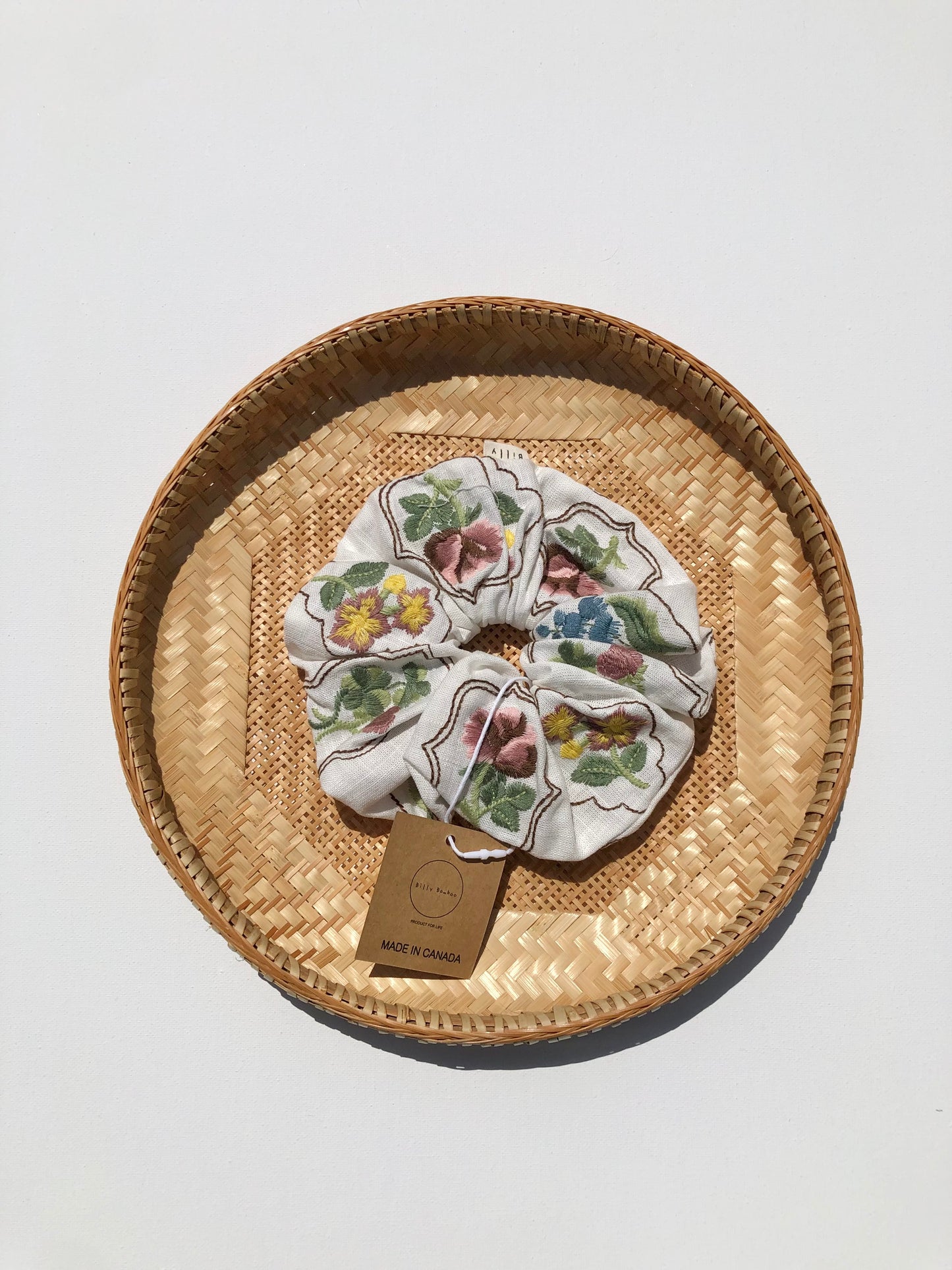 EMBROIDERED FLOWER GARDEN SCRUNCHIE