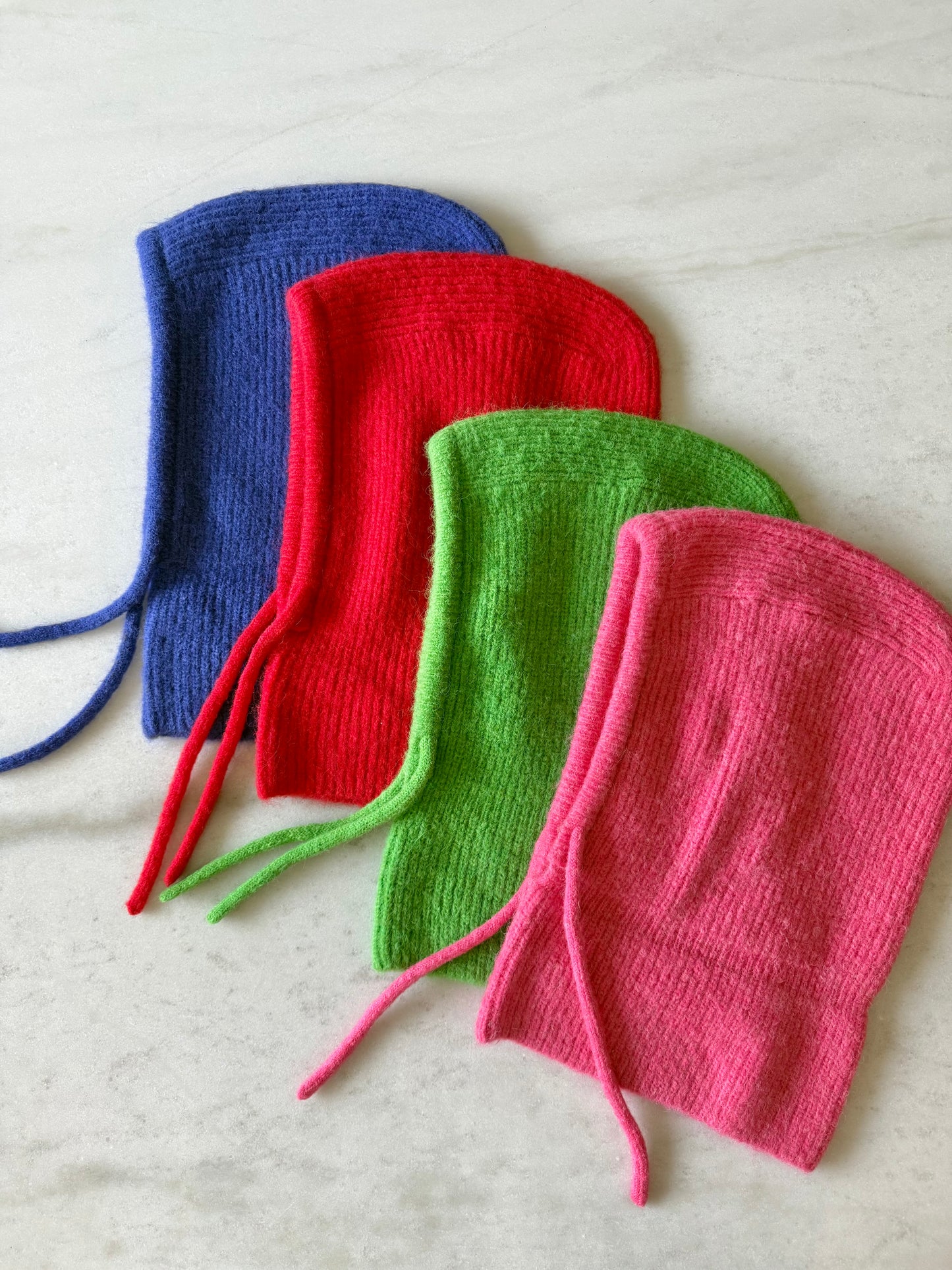 FUZZY ALPACA BALACLAVA - bright