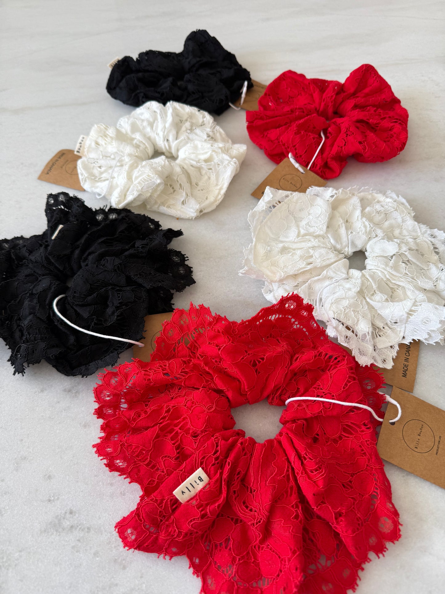 LACE SCRUNCHIES