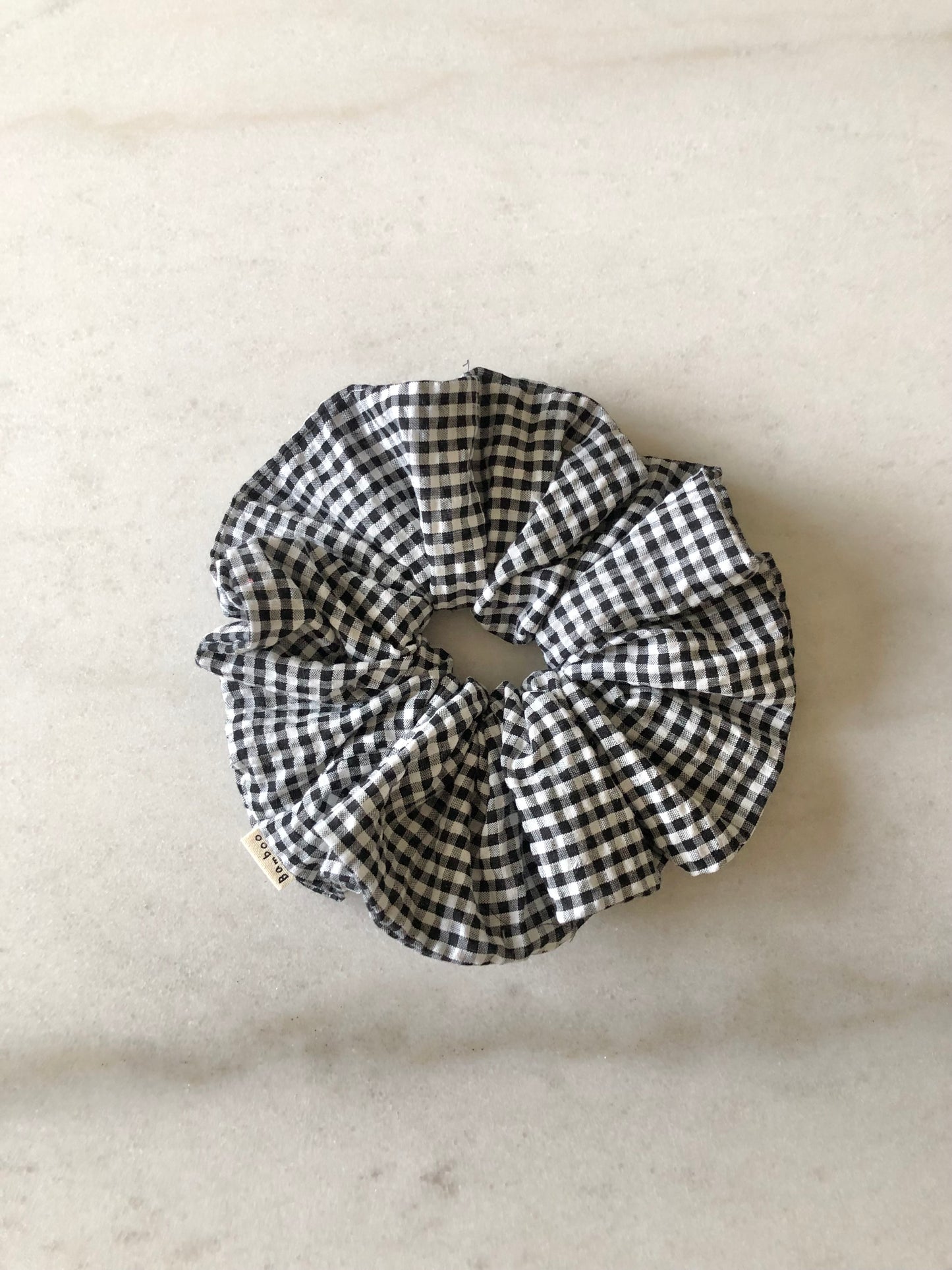 MINI GINGHAM SEERSUCKER SCRUNCHIES - neutral