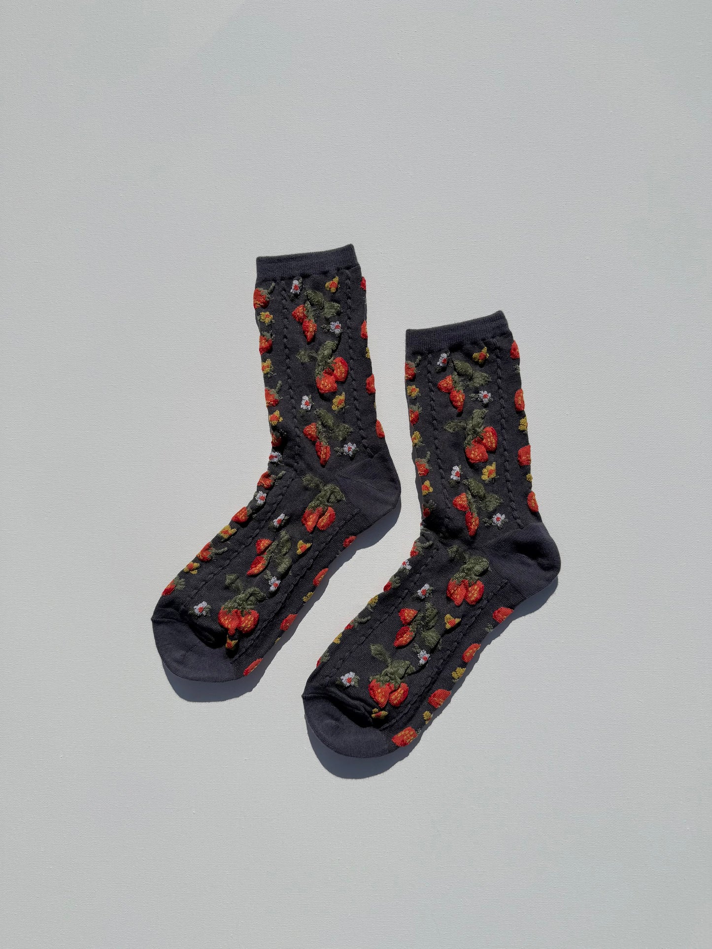 STRAWBERRIES SOCKS