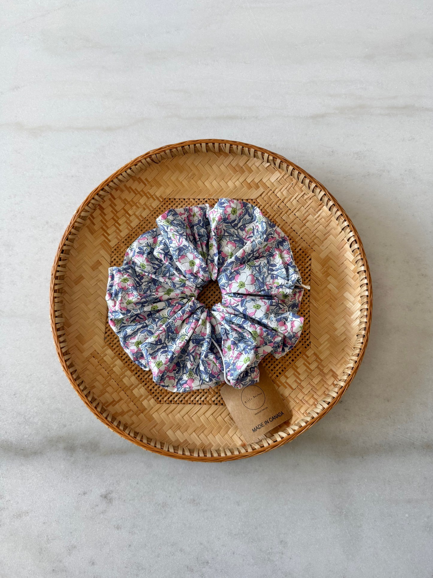 MEADOW BLOOM FLORAL SCRUNCHIE
