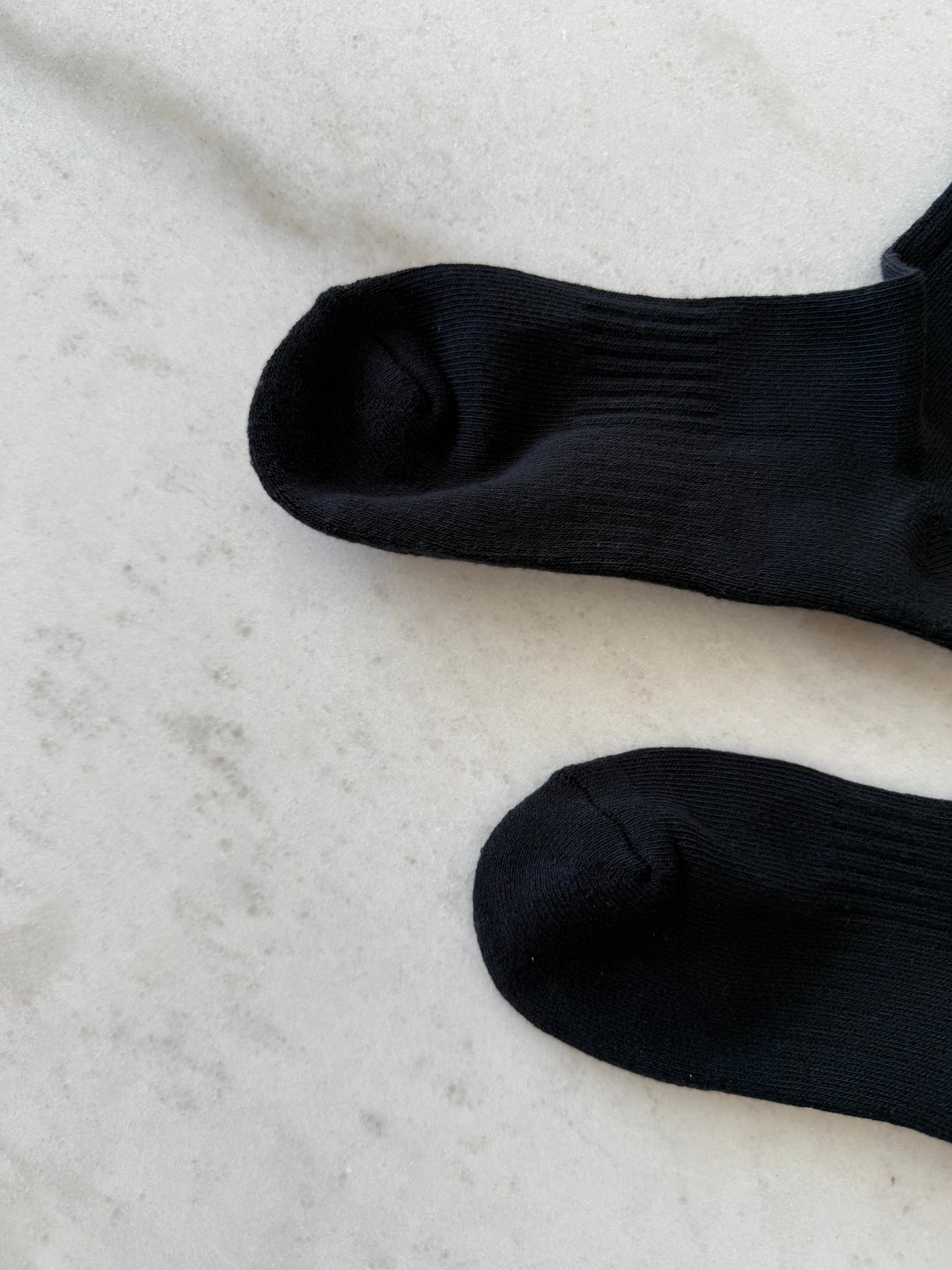 MEN’S ATHLETIC HIGH SOCKS