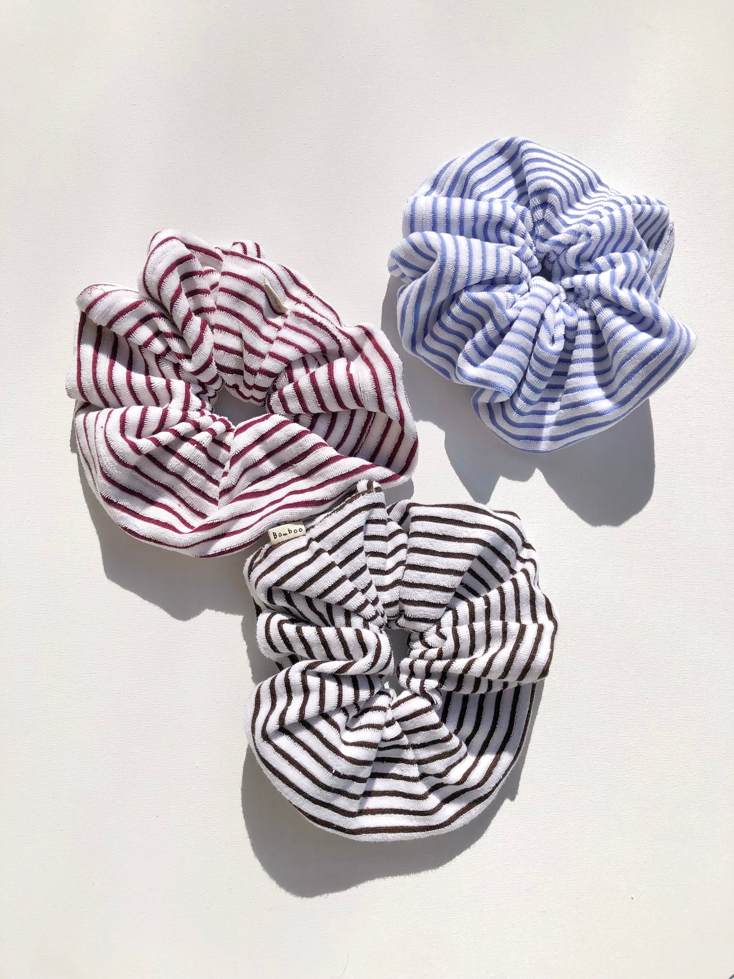 NOVA SCOTIA TOWELLING STRIPE SCRUNCHIES - neutral
