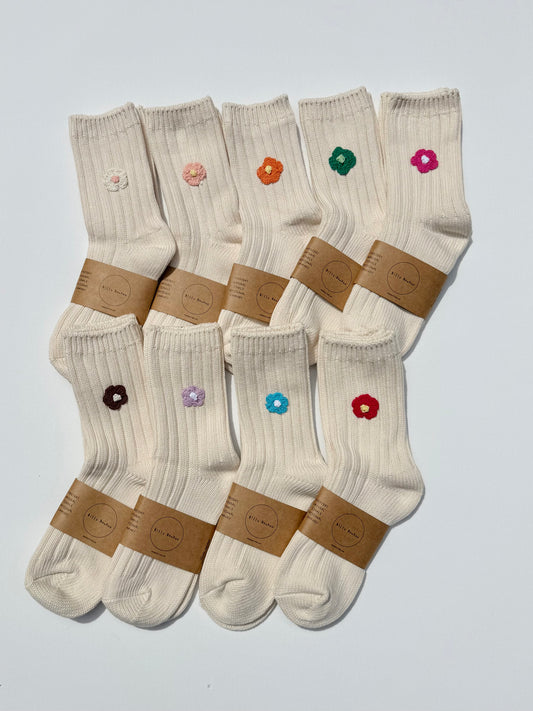 CROCHET HAPPY FLOWER SOCKS