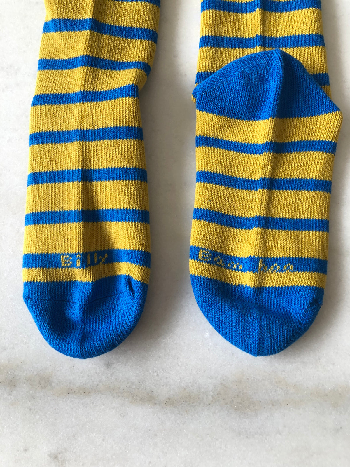MAKINO POP STRIPE HIGH SOCKS