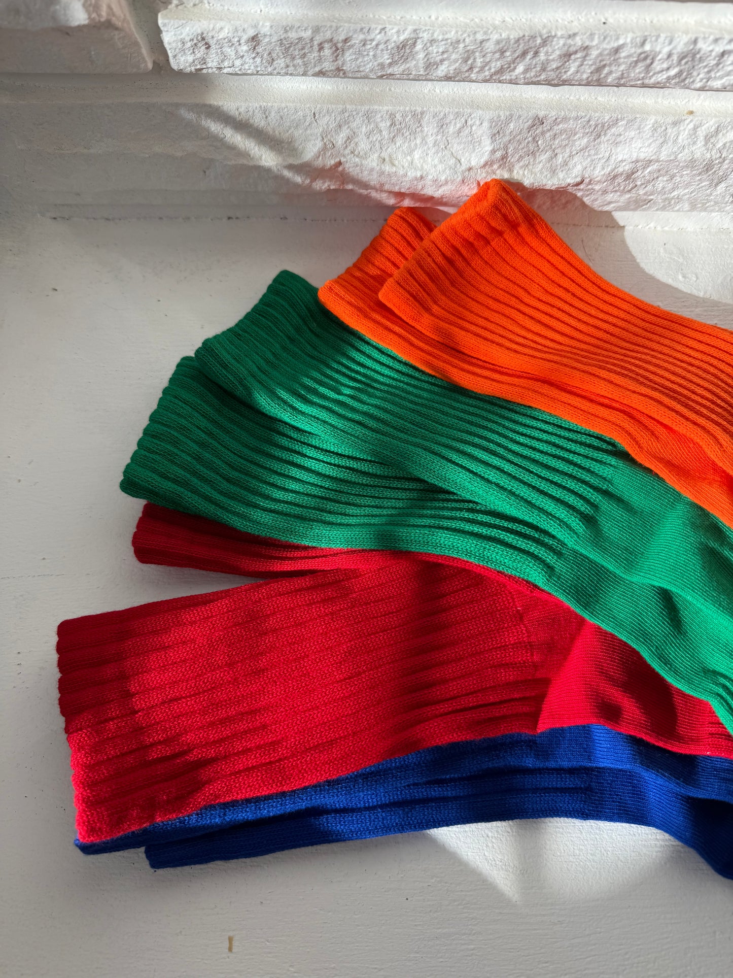 MEN’S ATHLETIC HIGH SOCKS