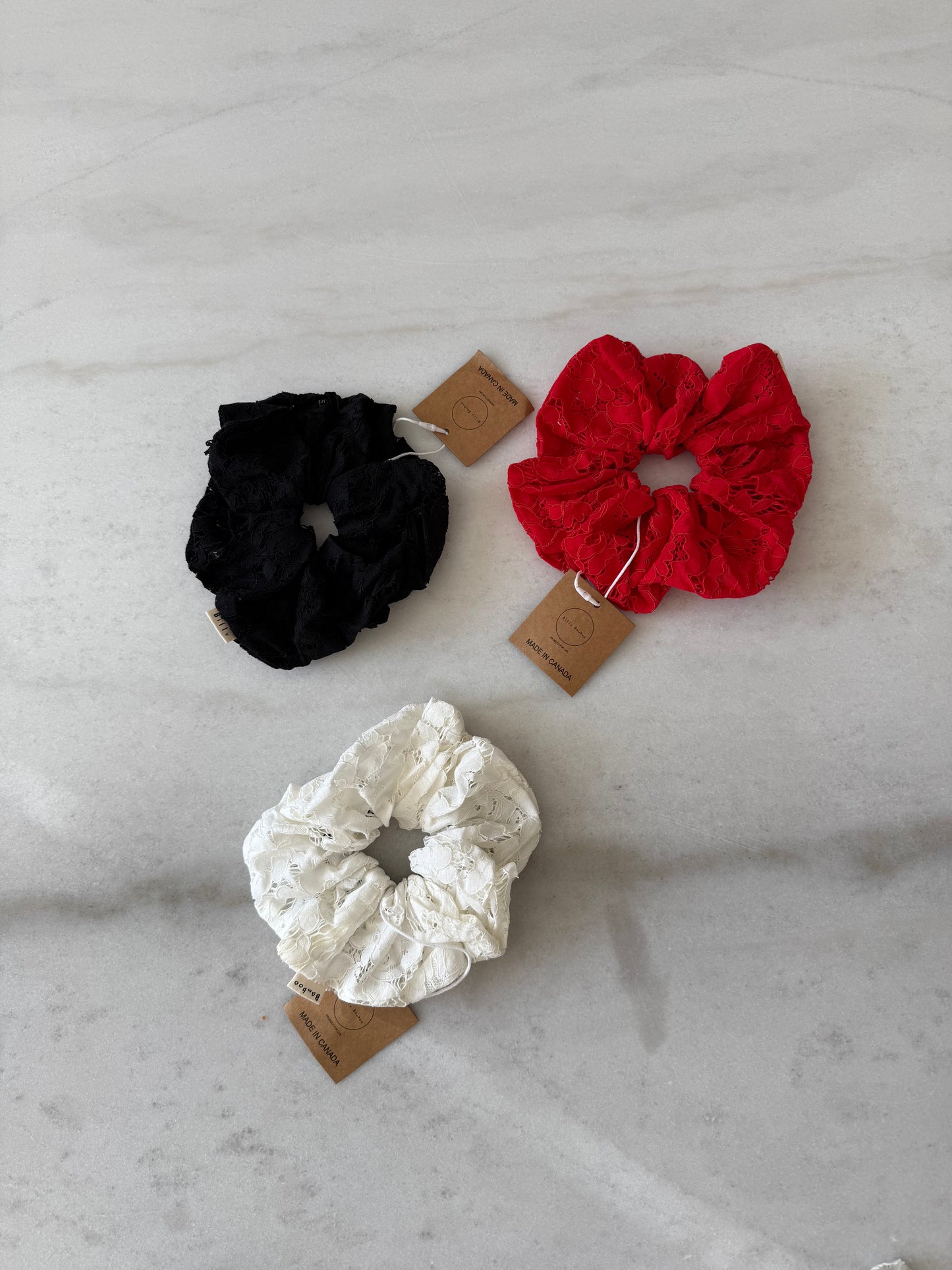 LACE SCRUNCHIES