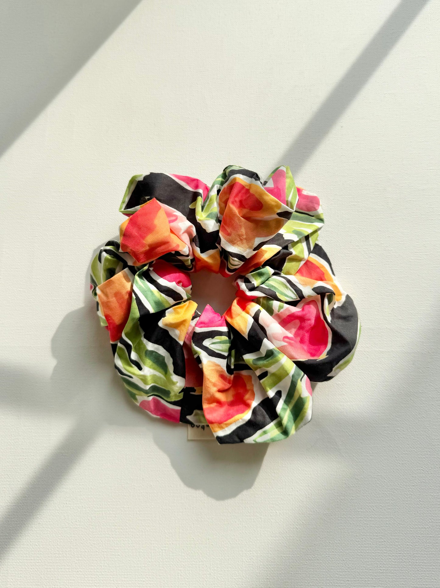 CHELSEA FLORAL SCRUNCHIES