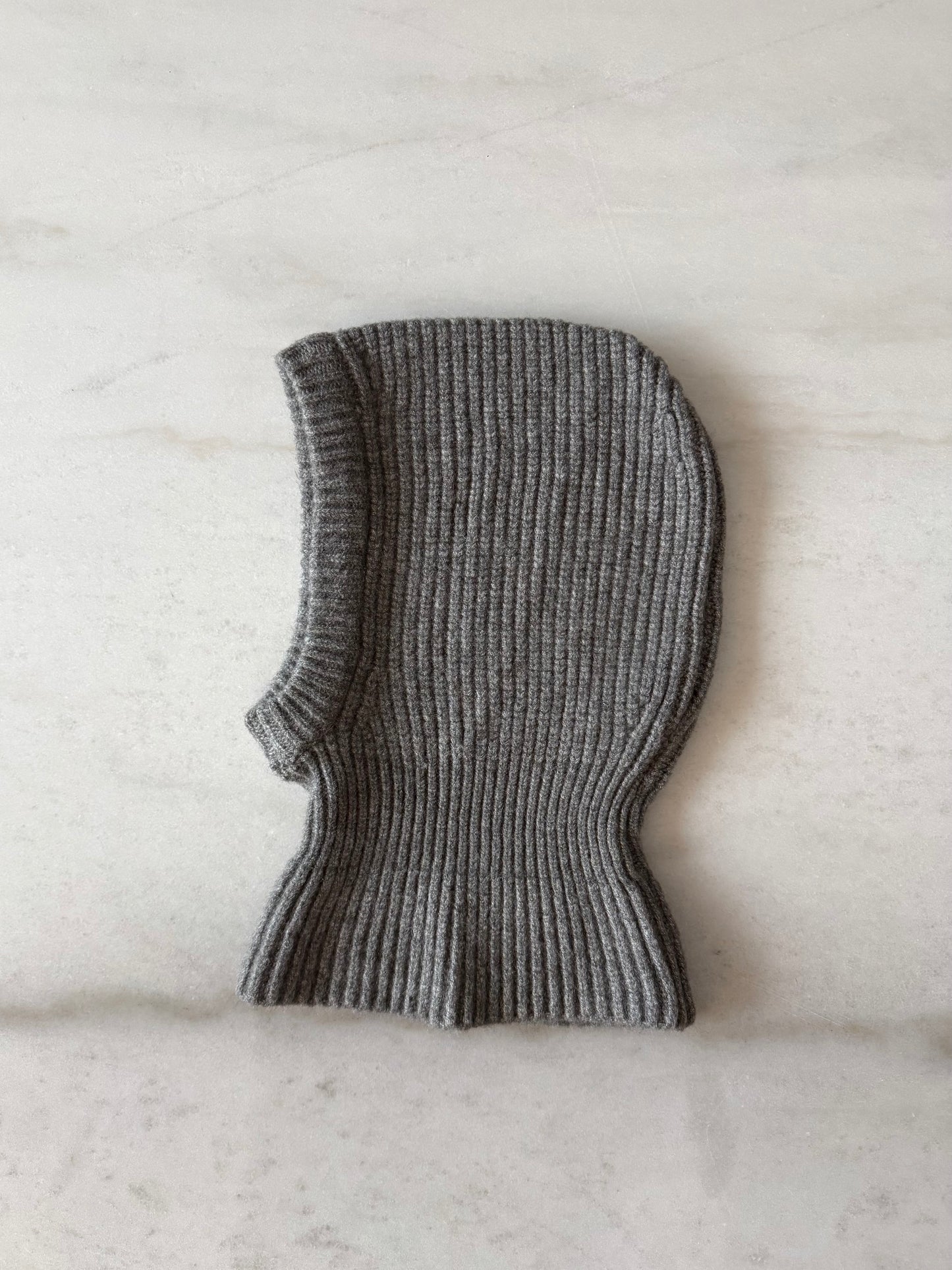 FUZZY ALPACA BALACLAVA - neutral