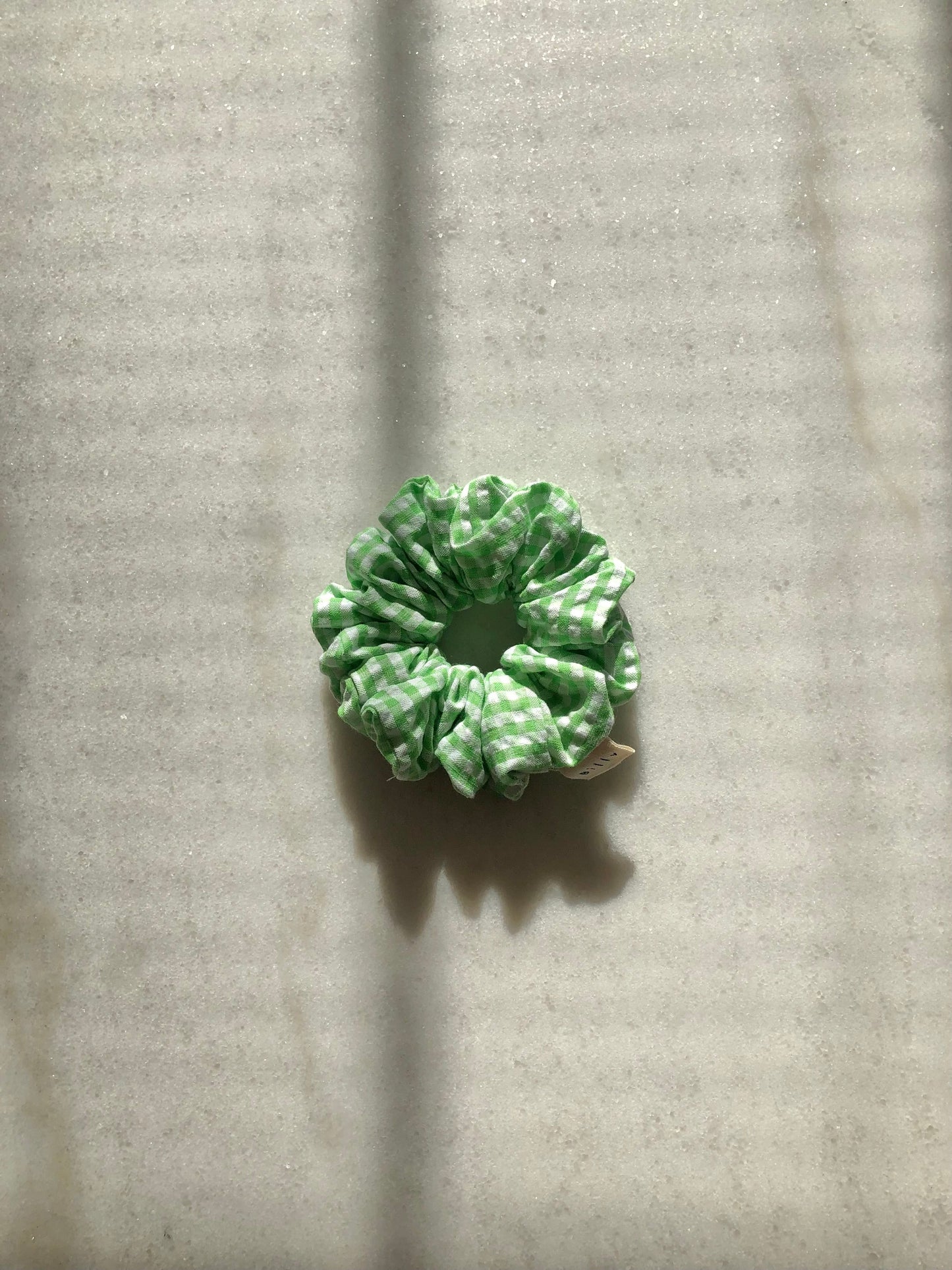 MINI GINGHAM SEERSUCKER SCRUNCHIES - crystal bright