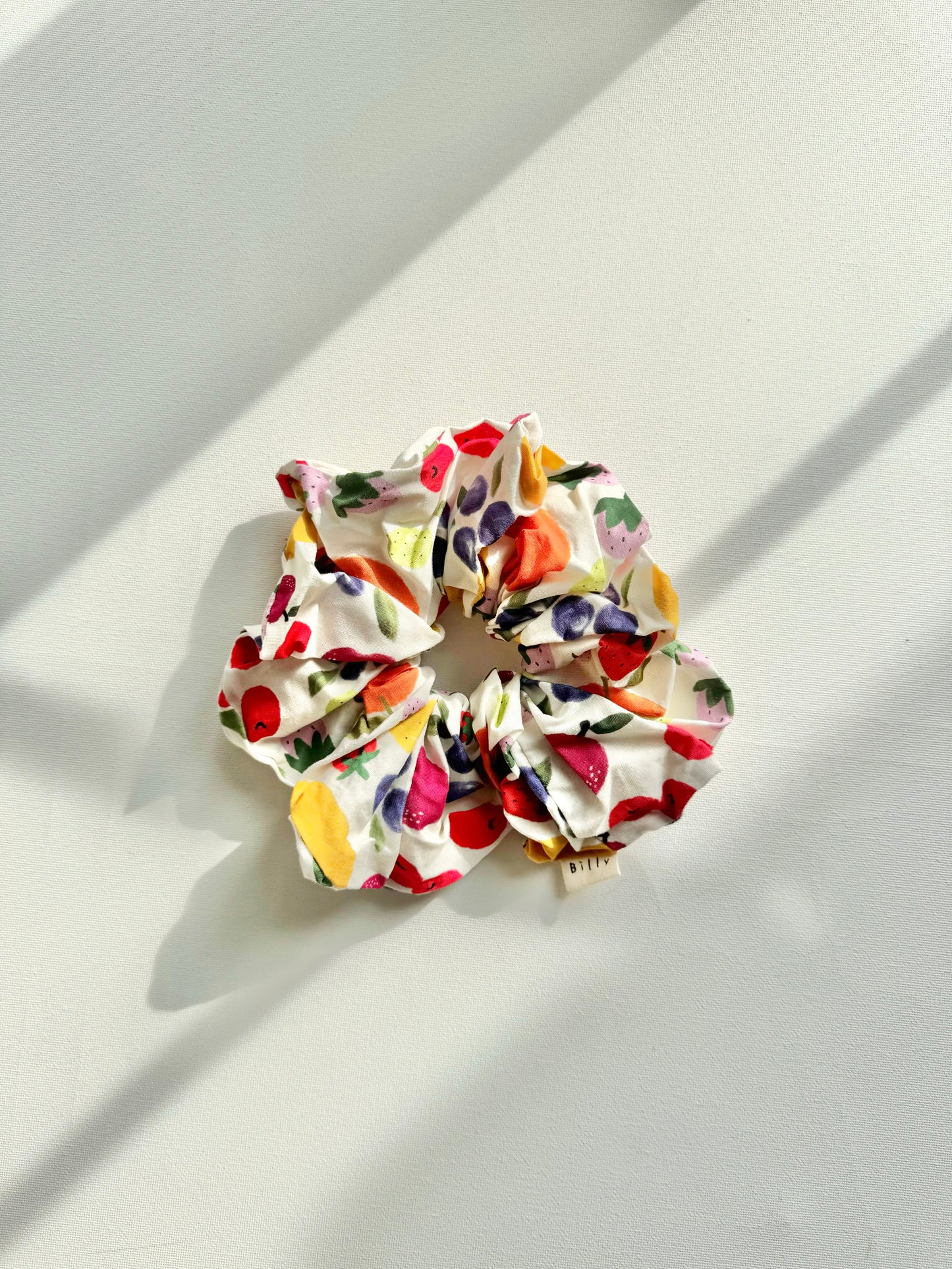 CHELSEA FLORAL SCRUNCHIES