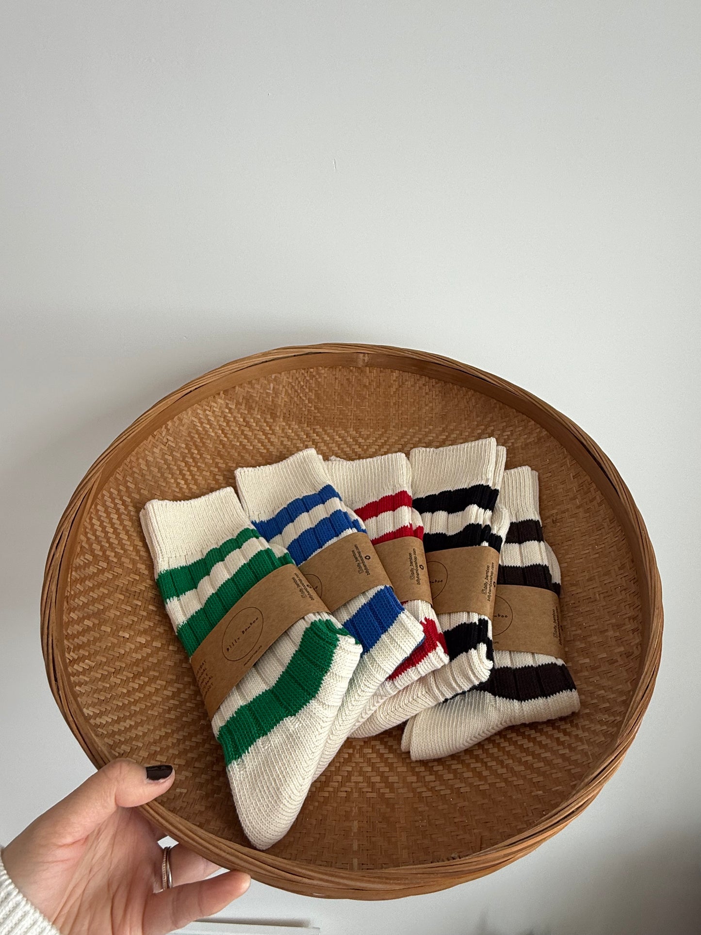 COLOR STRIPE HIGH SOCKS