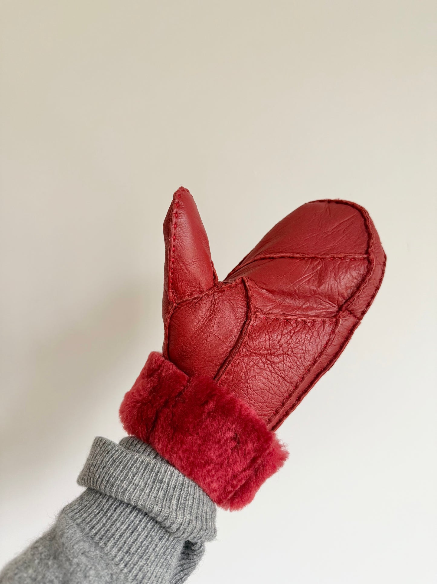 SHEARLING MITTENS
