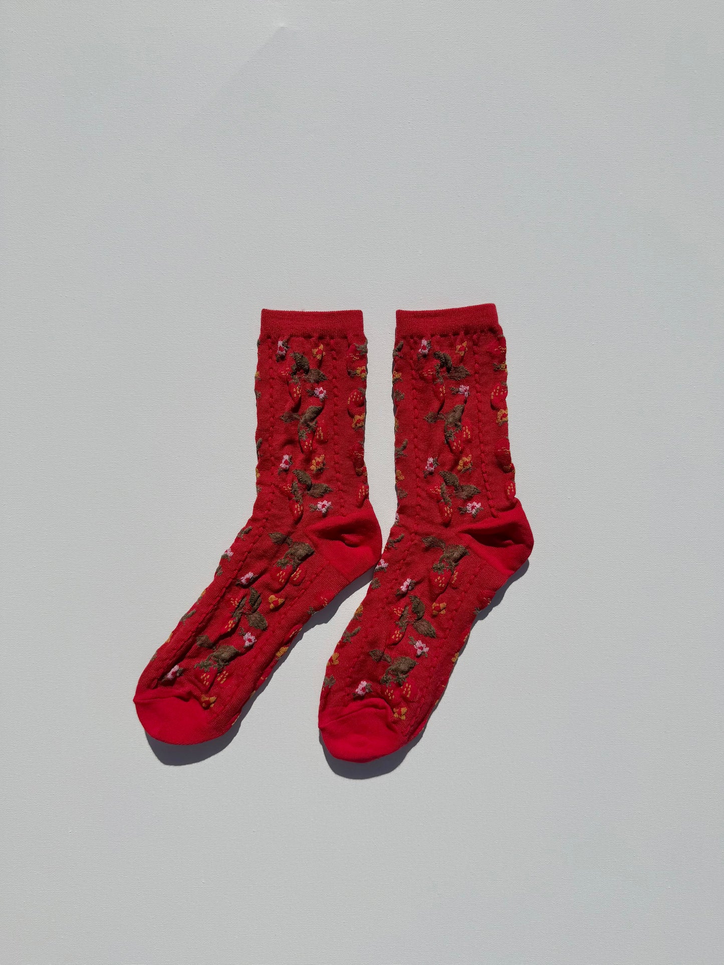 STRAWBERRIES SOCKS