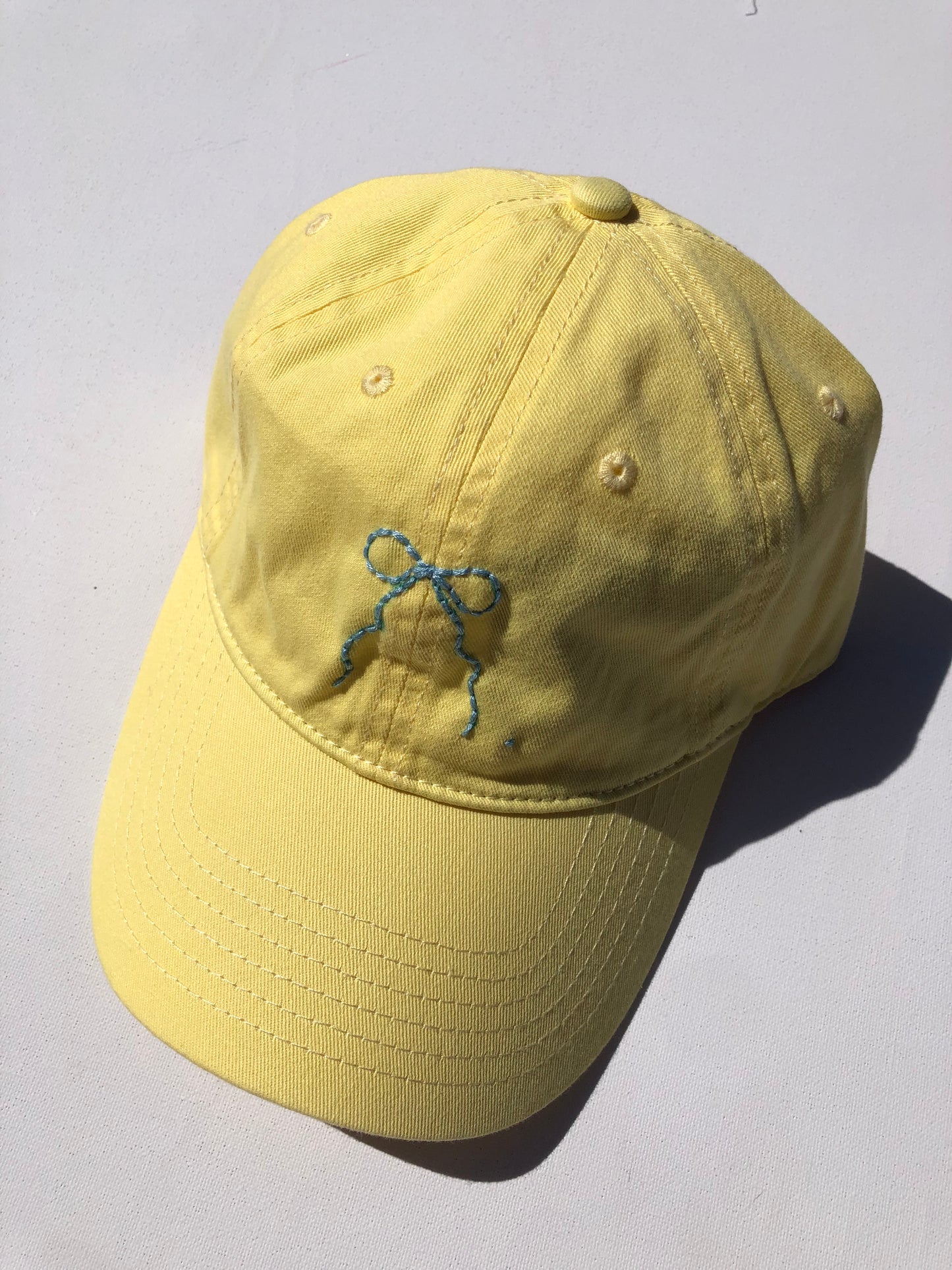 HAND EMBROIDERY BOW CAPS - pastel