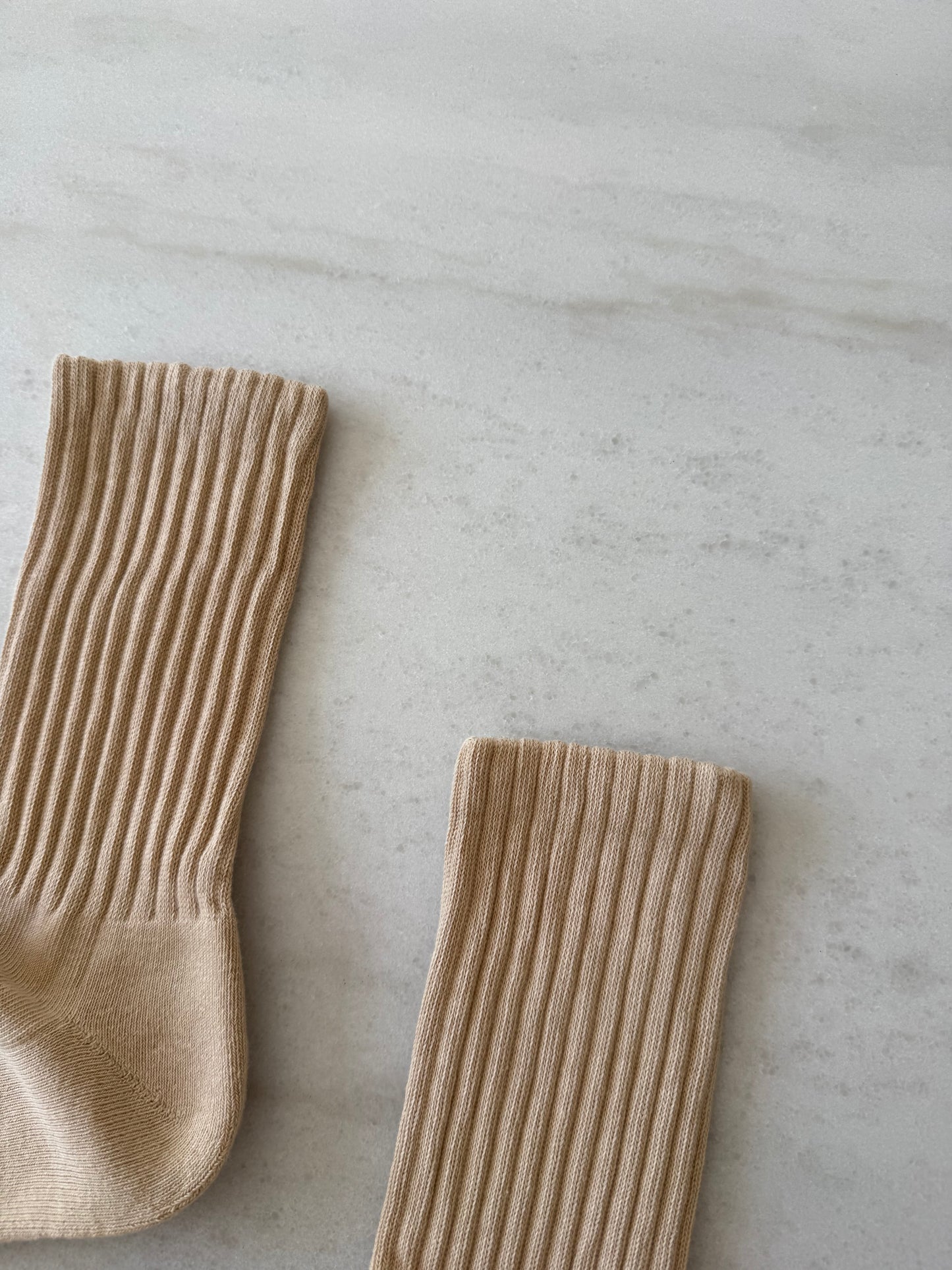 MEN’S ATHLETIC HIGH SOCKS