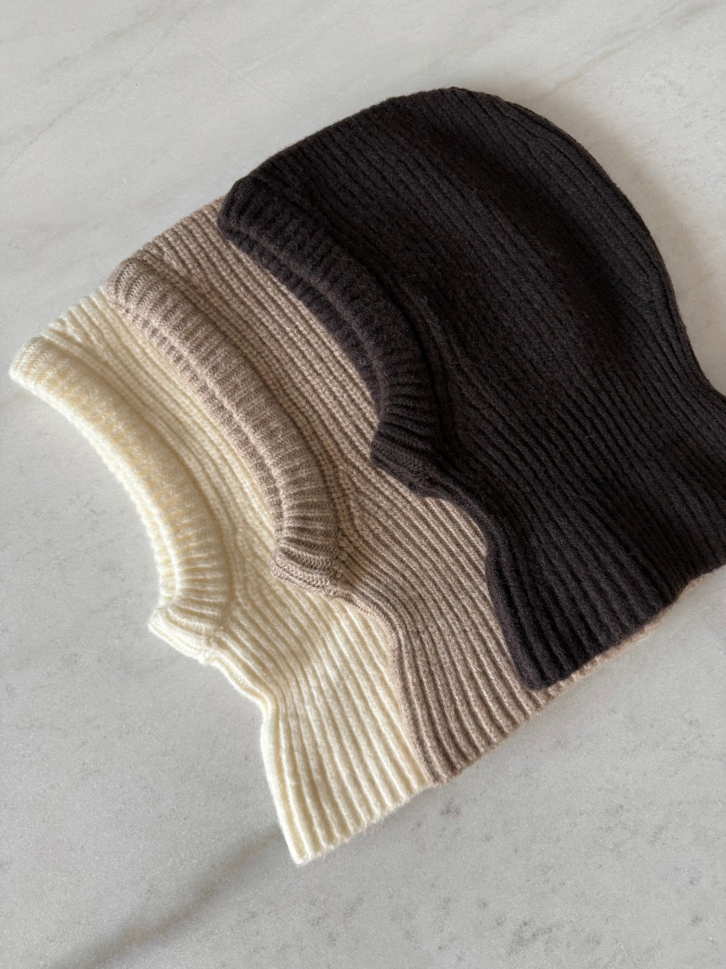 FUZZY ALPACA BALACLAVA - neutral