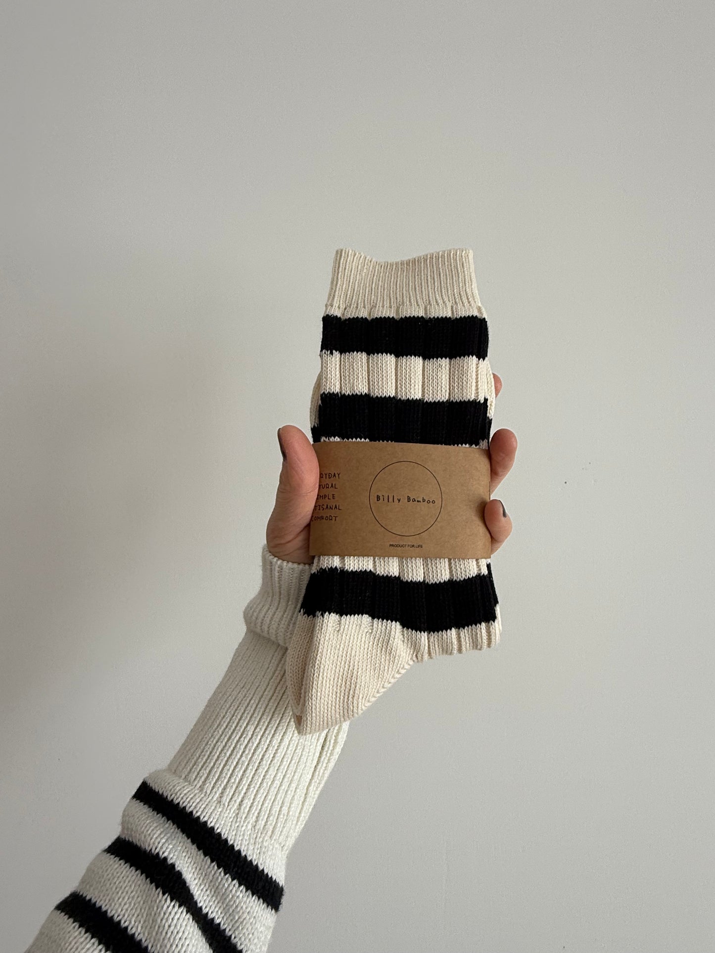 COLOR STRIPE HIGH SOCKS