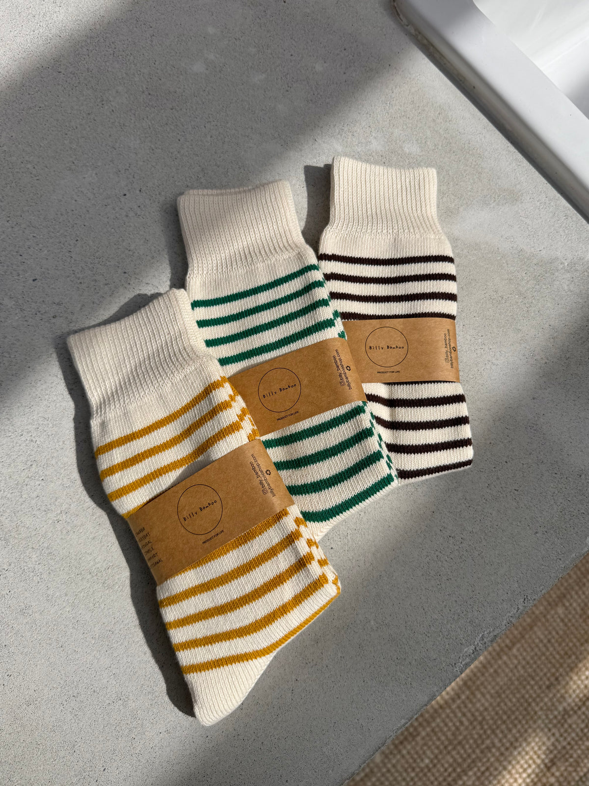 MAKINO STRIPE HIGH SOCKS