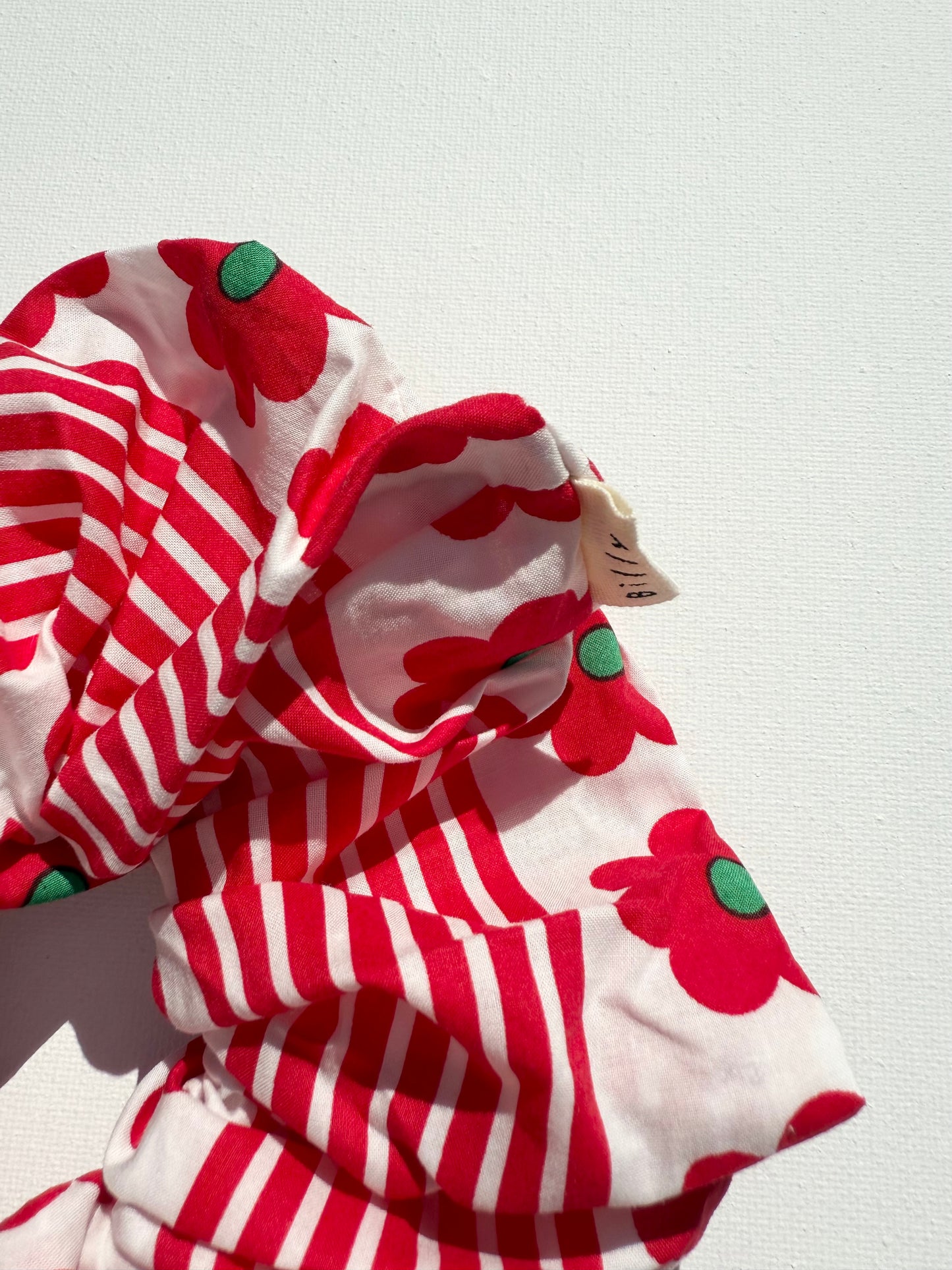 PARISIENNE SCRUNCHIES