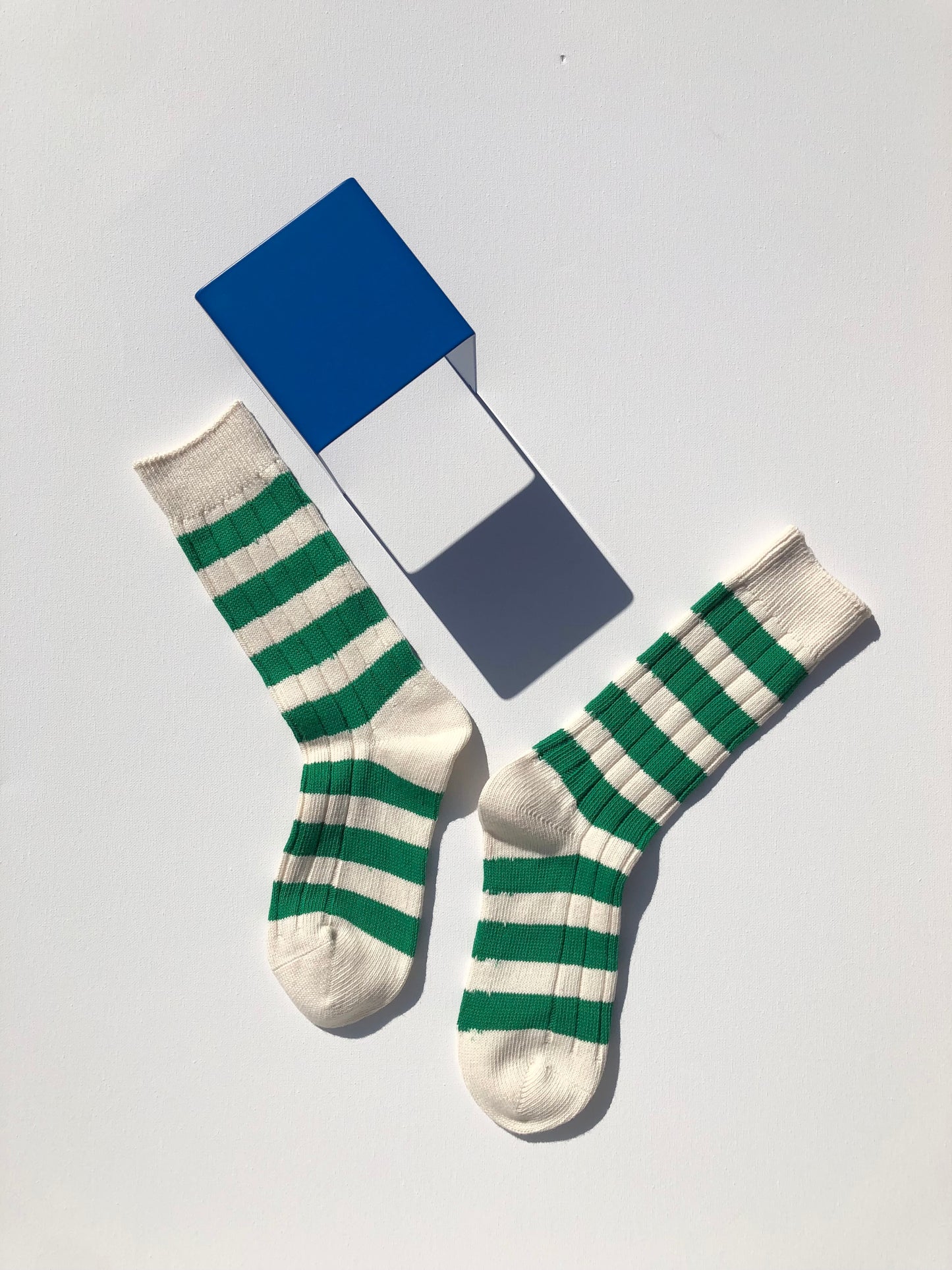 COLOR STRIPE HIGH SOCKS