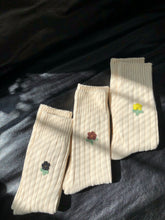 Load image into Gallery viewer, CROCHET FIELD ROSE SOCKS