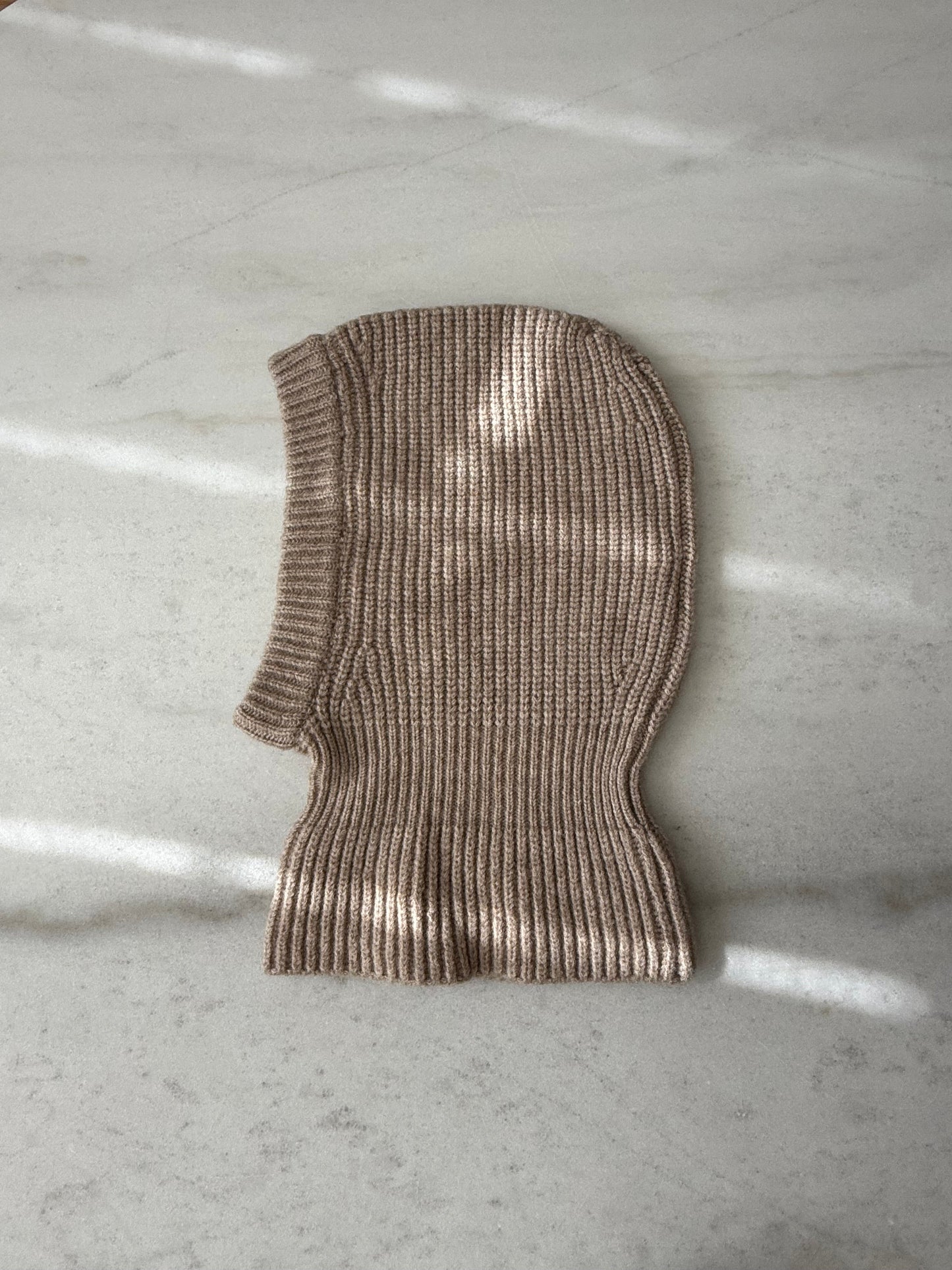 FUZZY ALPACA BALACLAVA - neutral