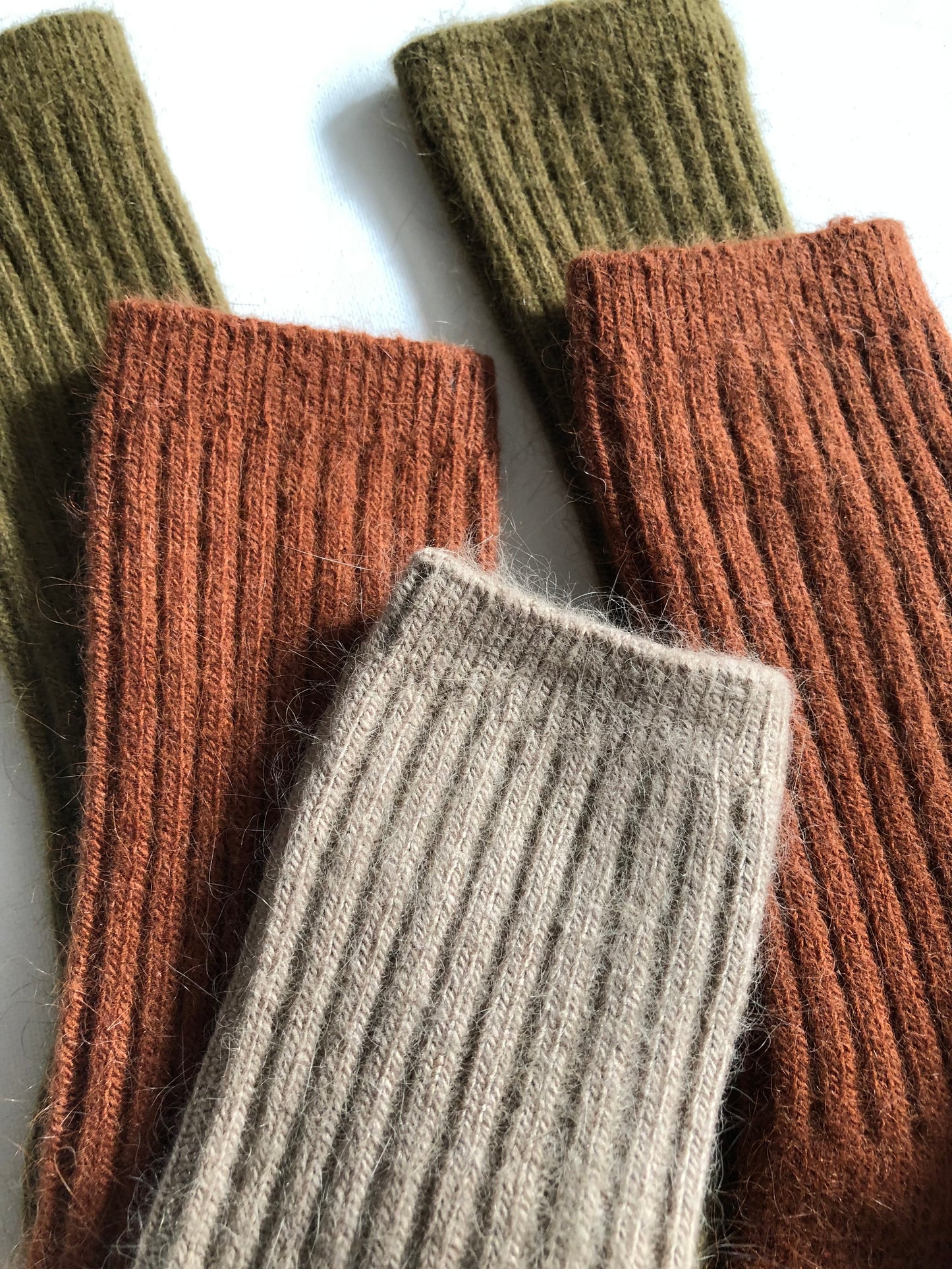 ROYAL ANGORA CABIN SOCKS