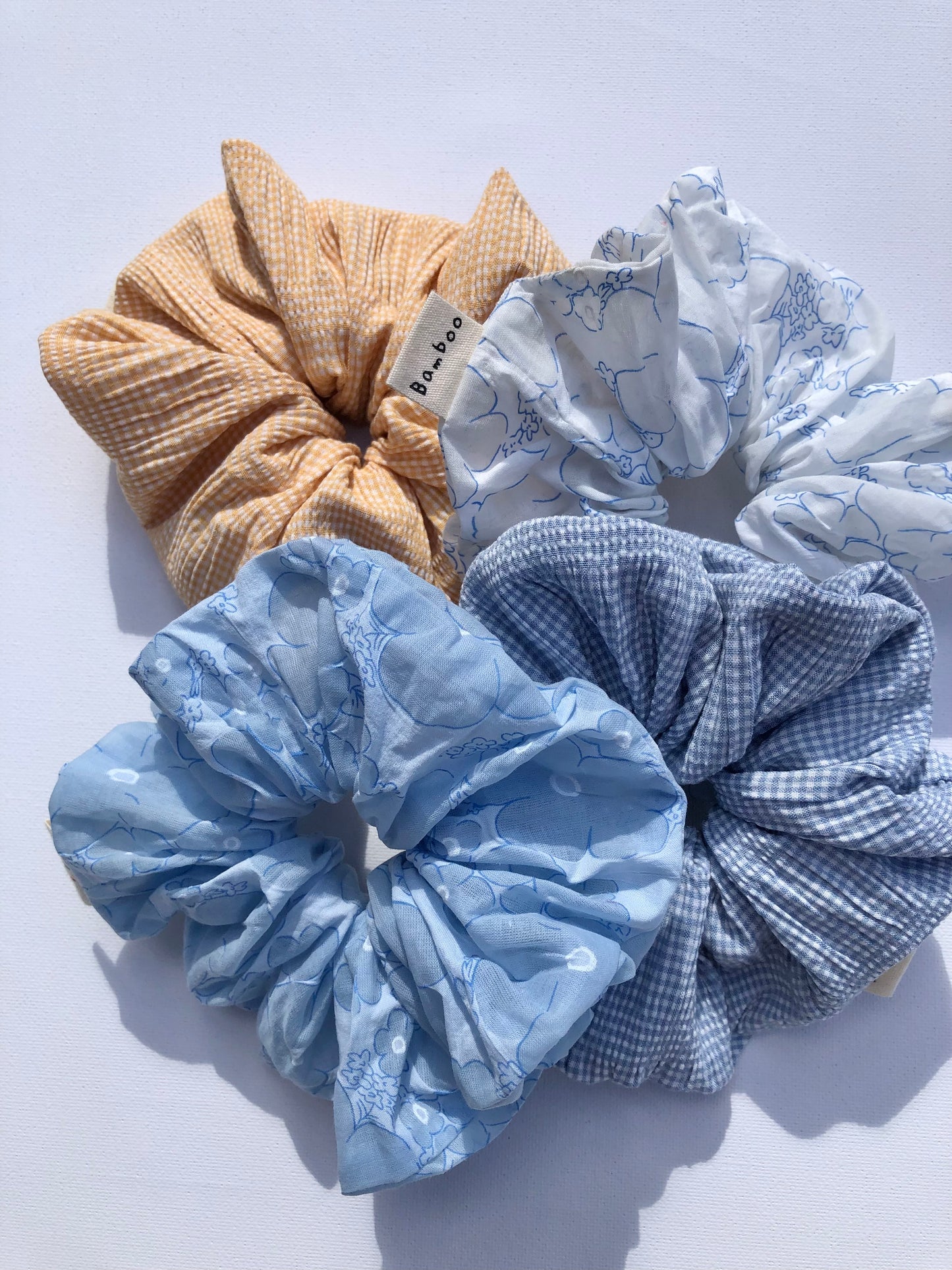 CHELSEA SCRUNCHIES