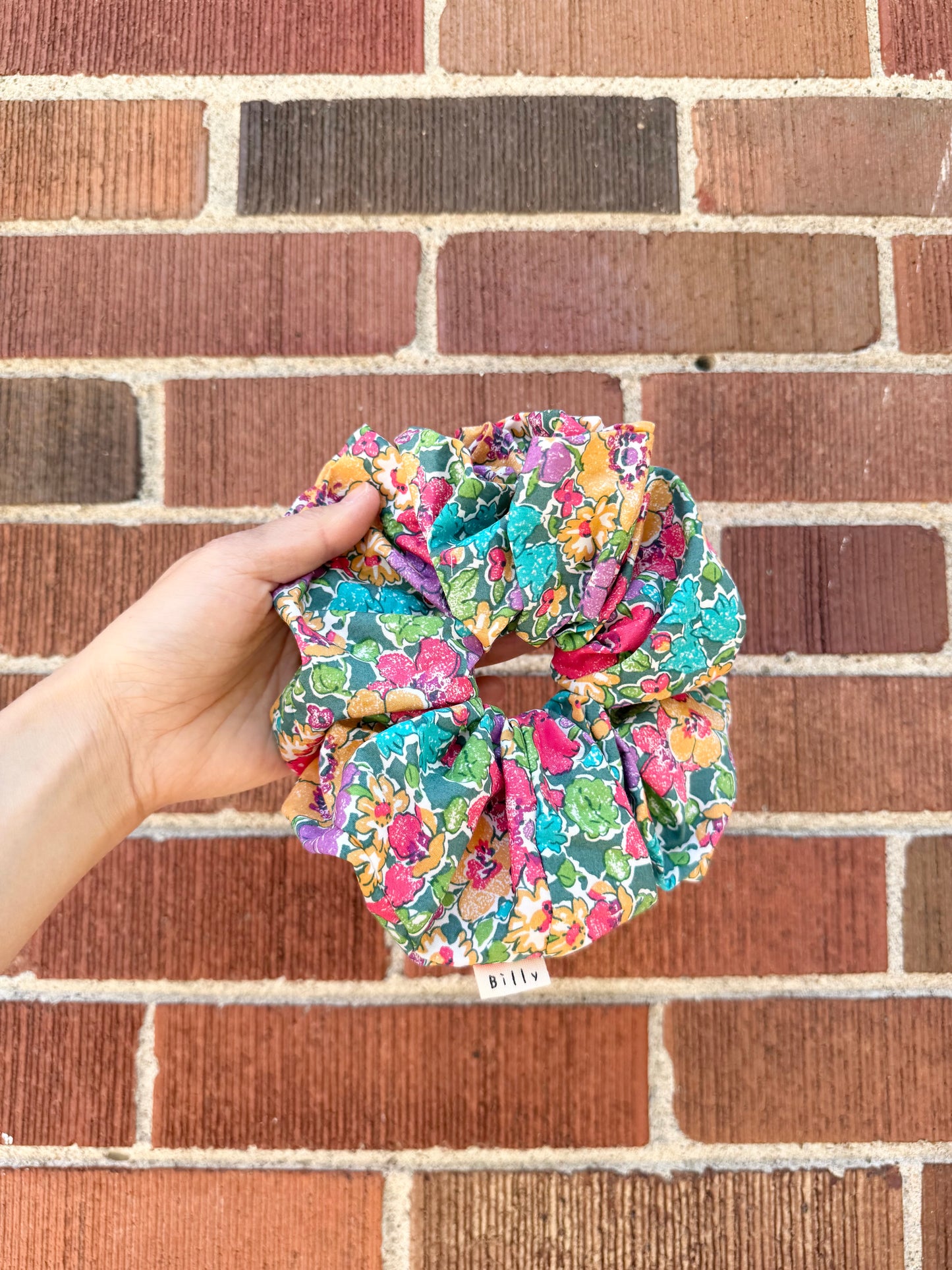 GARDEN FLORAL SCRUNCHIES