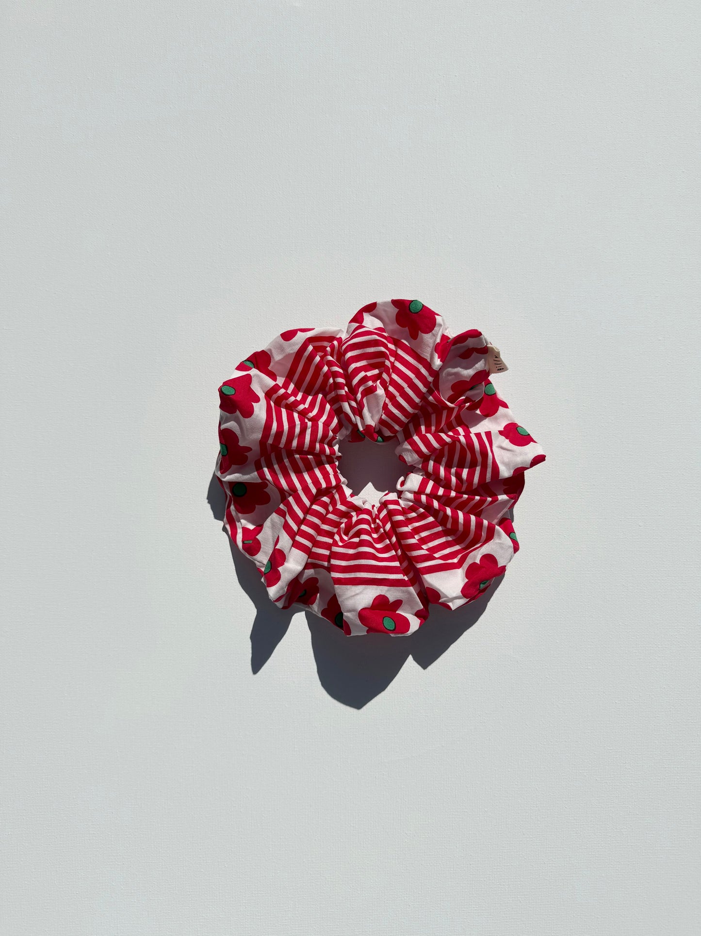 PARISIENNE SCRUNCHIES