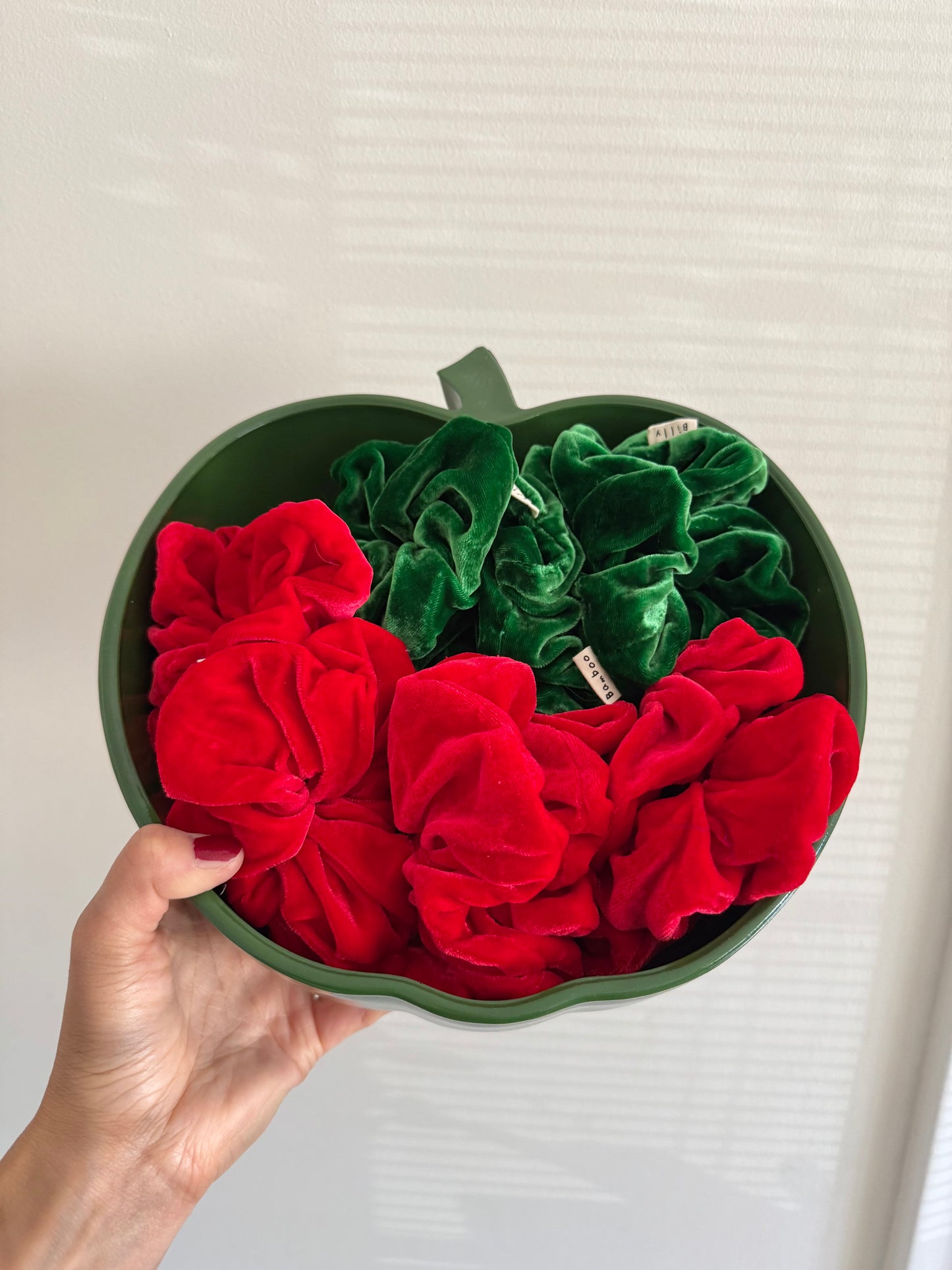 SILK VELVET SCRUNCHIES - crystal bright