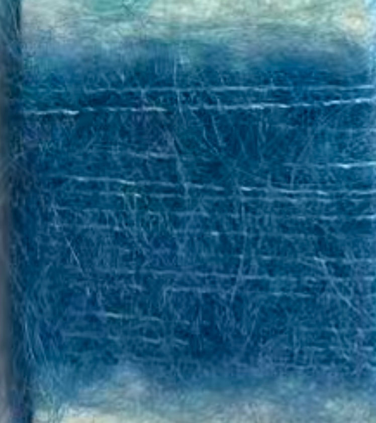 ALPACA FLUFFY BEANIE - mid of December