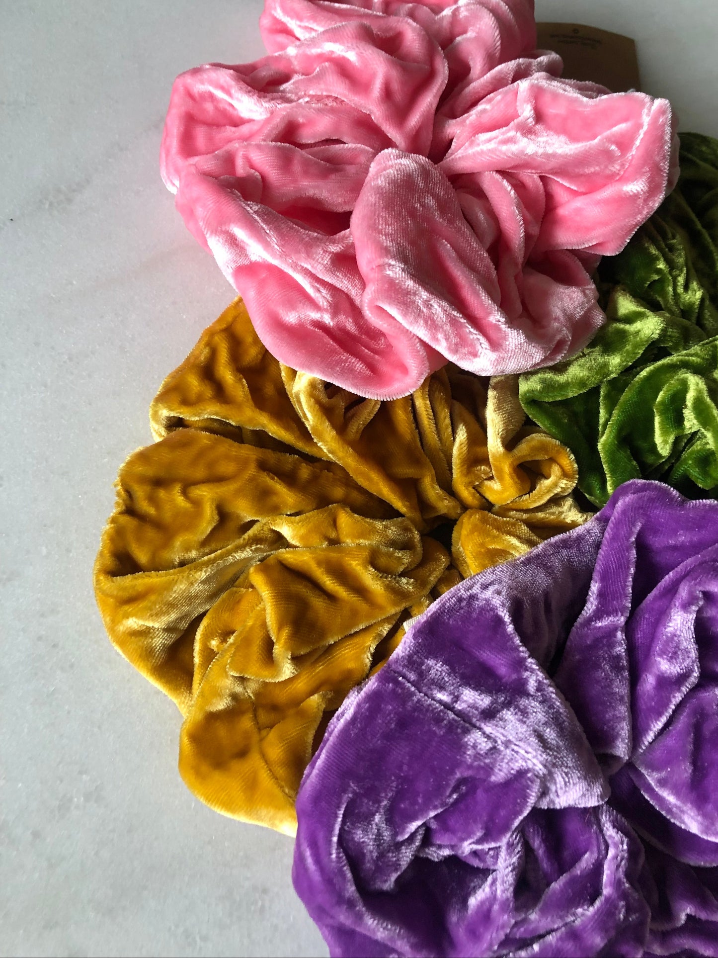 SILK VELVET SCRUNCHIES - crystal bright