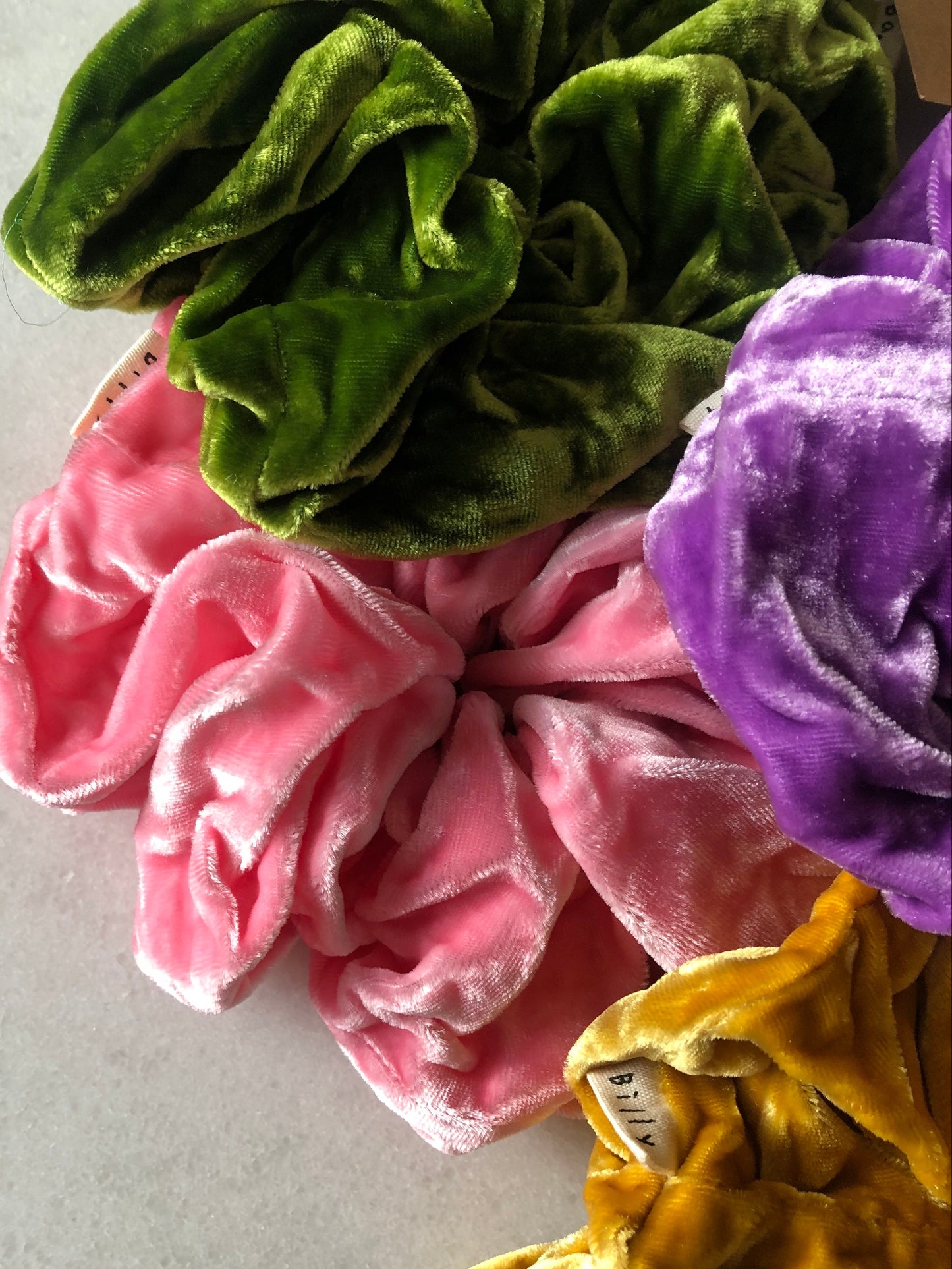 SILK VELVET SCRUNCHIES - crystal bright