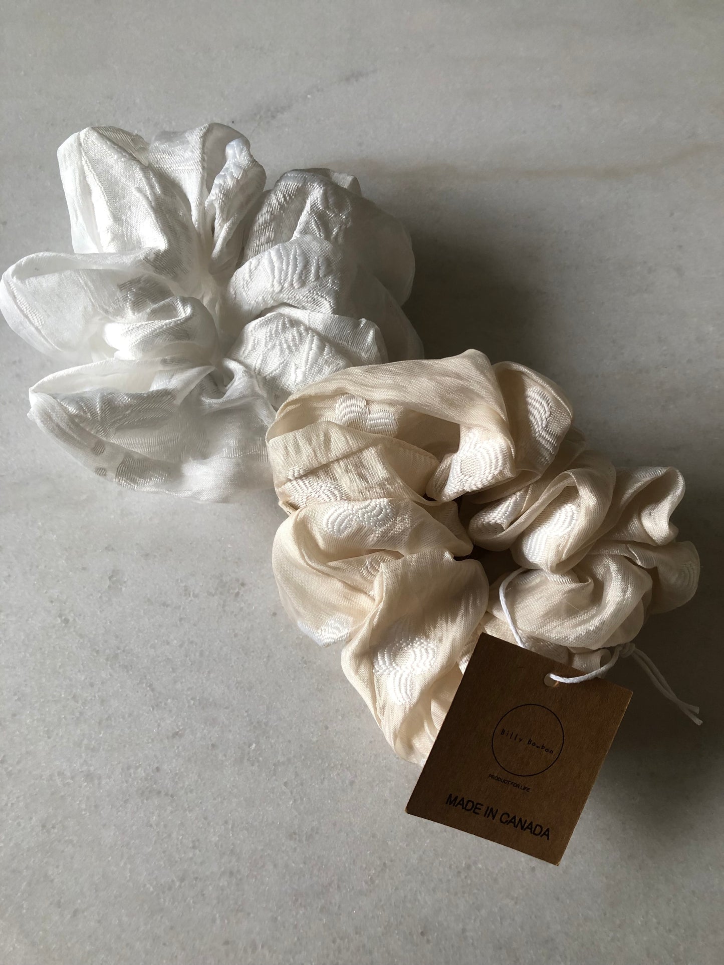 ORGANZA SCRUNCHIE