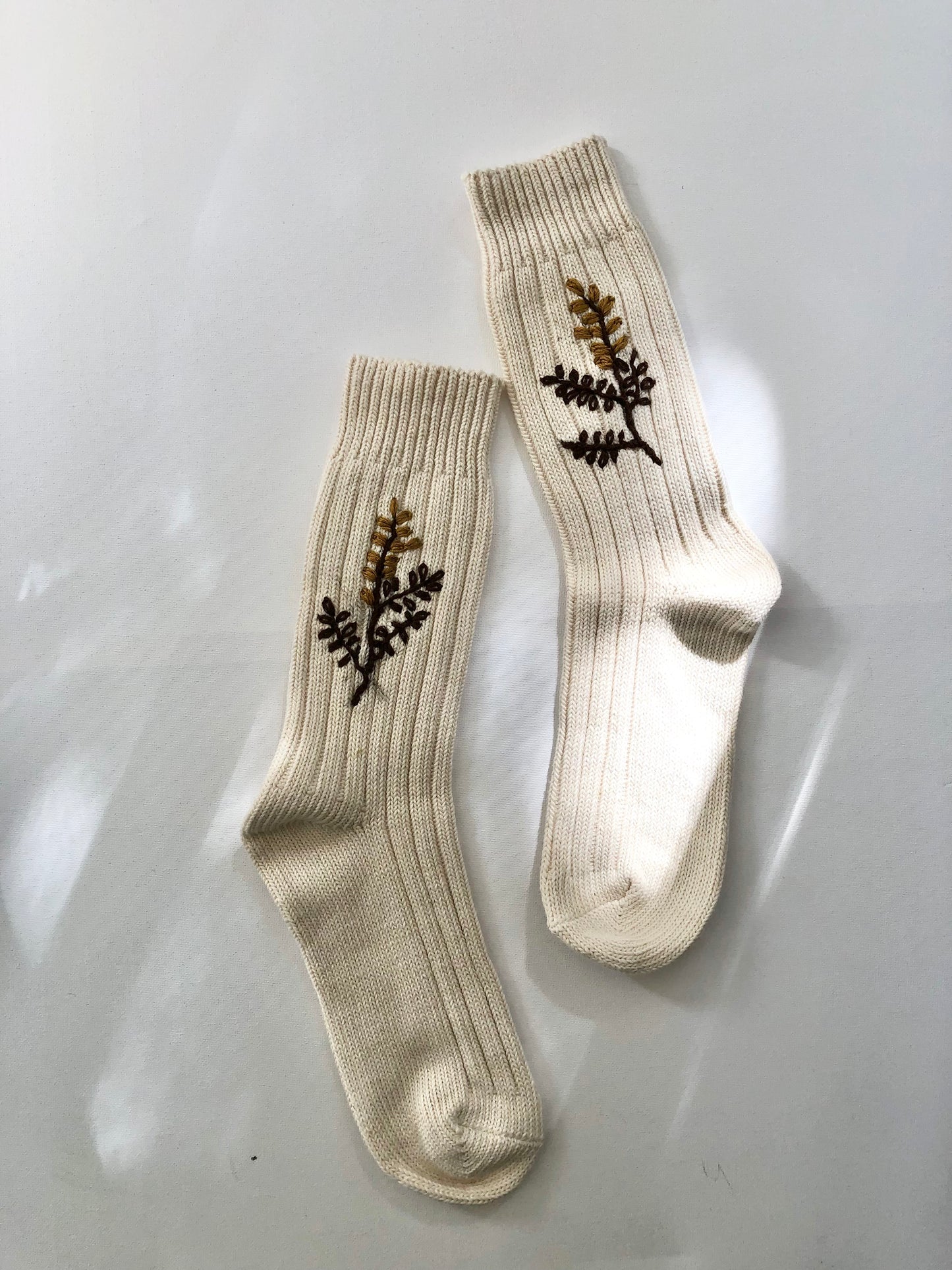 EMBROIDERED SOCKS