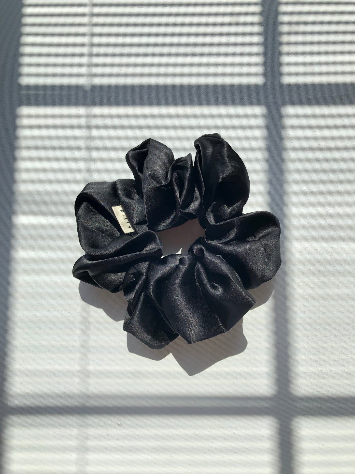 PURE SILK OVERSIZED SCRUNCHIES