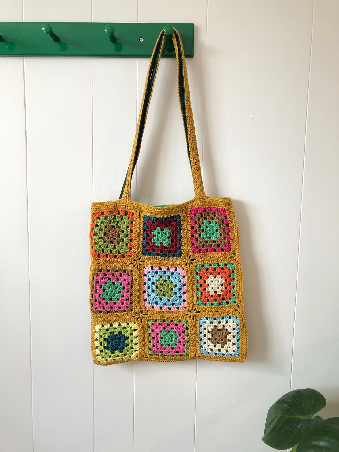 CROCHET TOTE BAGS - 1