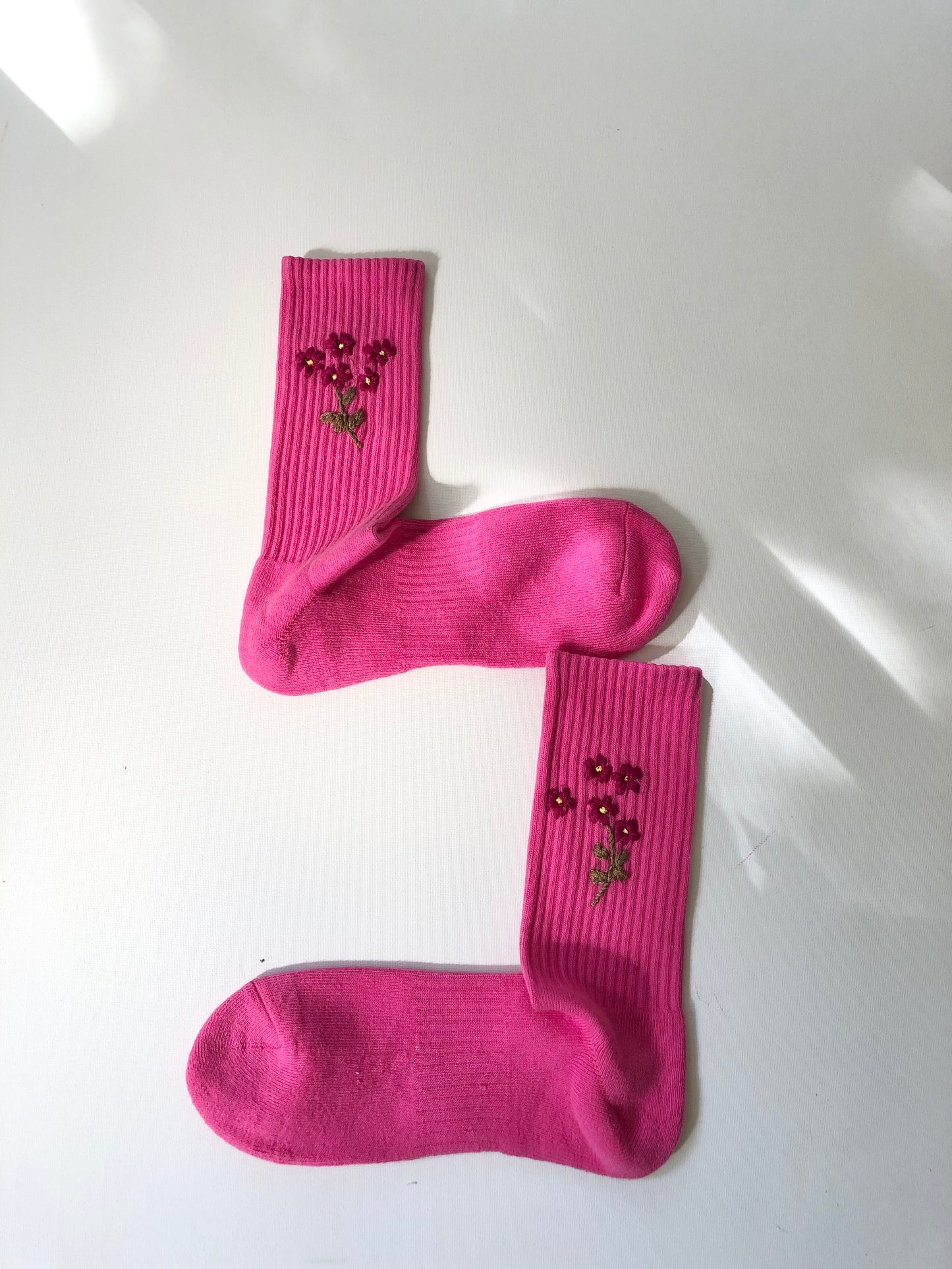 EMBROIDERED SOCKS