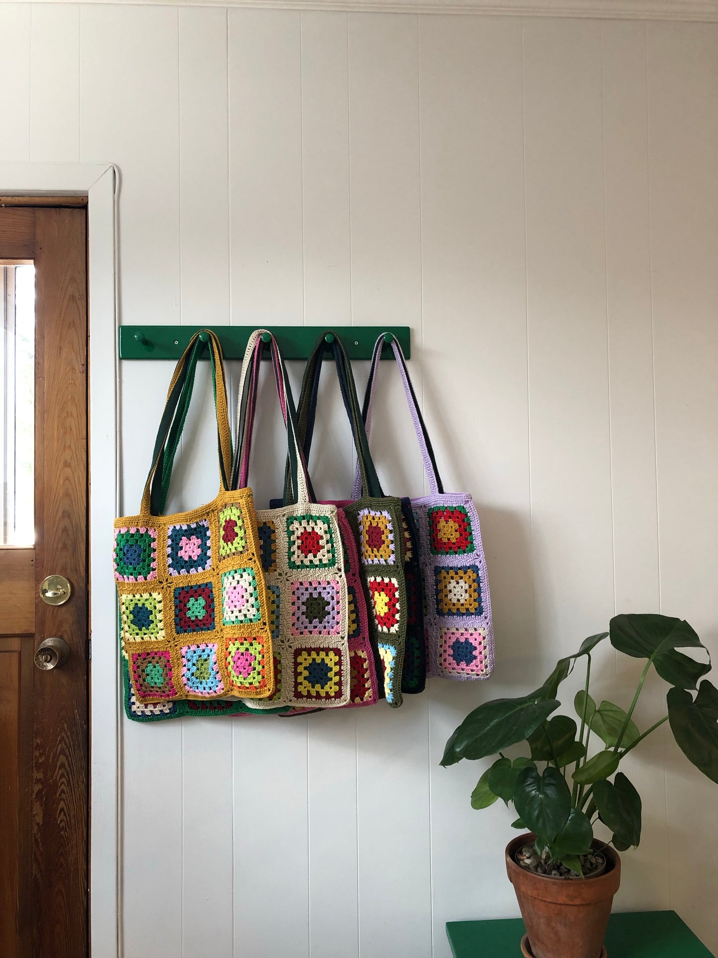 CROCHET TOTE BAGS - 1
